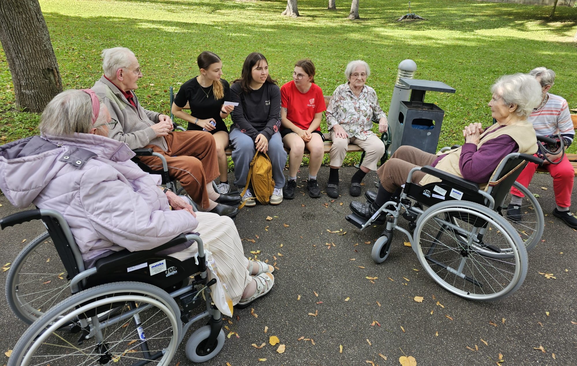 Generationen-Leseausflug der 1ET4 ins Altersheim Stockerau