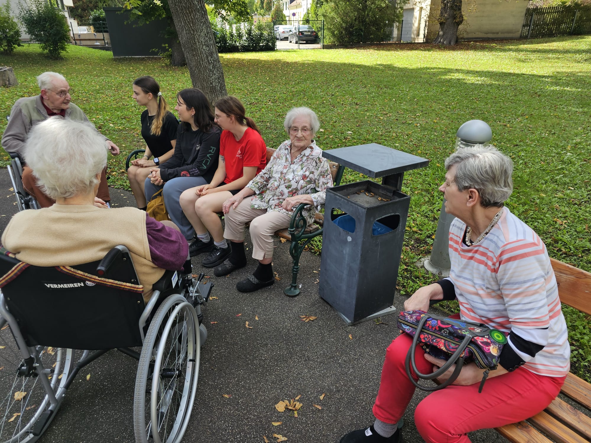 Generationen-Leseausflug der 1ET4 ins Altersheim Stockerau